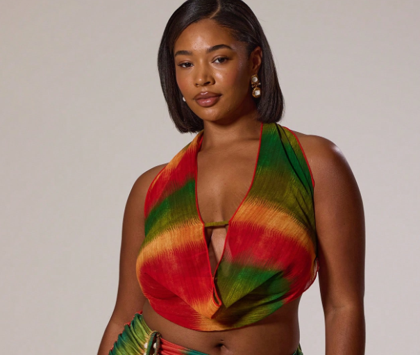 Plus Size V Cowl Neck Chiffon Printed Crop Top