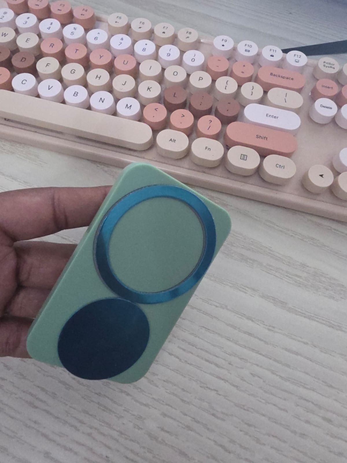 Green Magnetic Wireless Car Charger