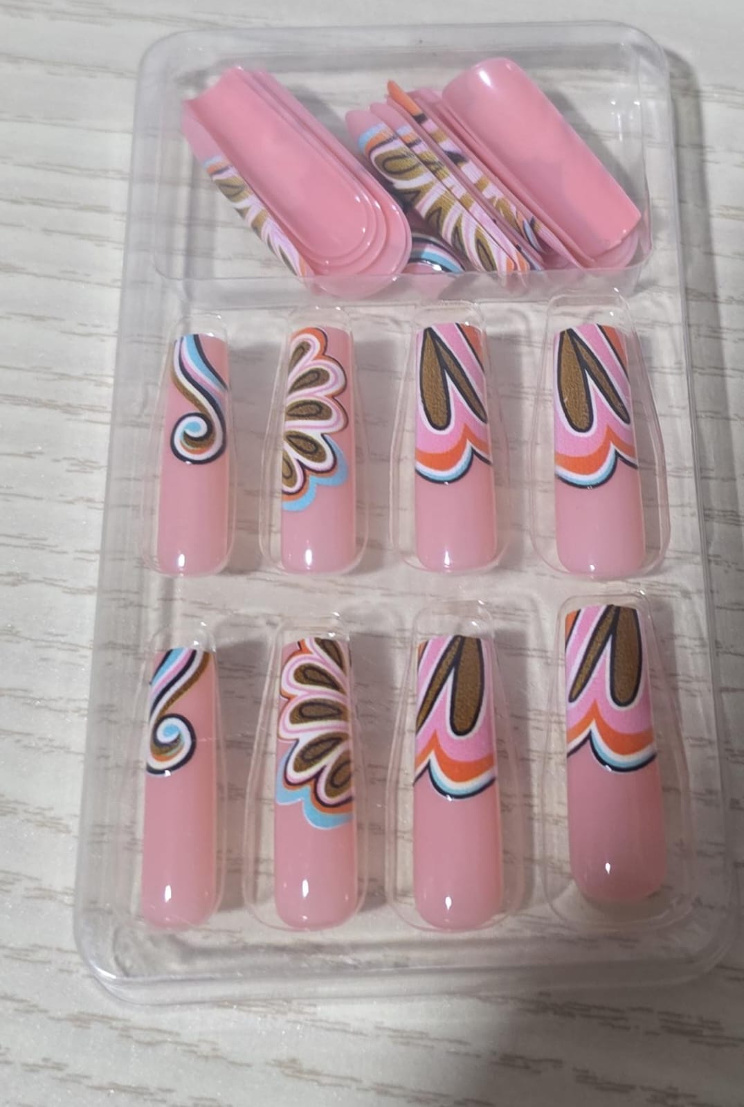 Flowers and heart Press on Nail Set